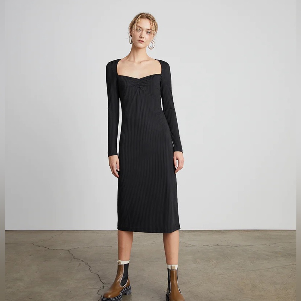 NWOT Who What Wear Collection Bari Ribbed Midi Dress